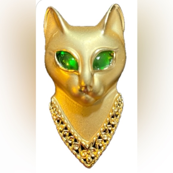 American Jewelry Company Jewelry - Cat Brooch with Green Rhinestone eyes American Jewelry Company Vintage
